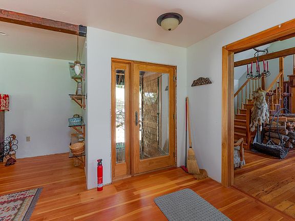 5th image of 3269 Muir Lane