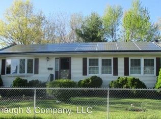 52 Gilbert Ave, Bloomfield, CT 06002