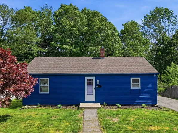 26 16th Ave, Haverhill, MA 01830