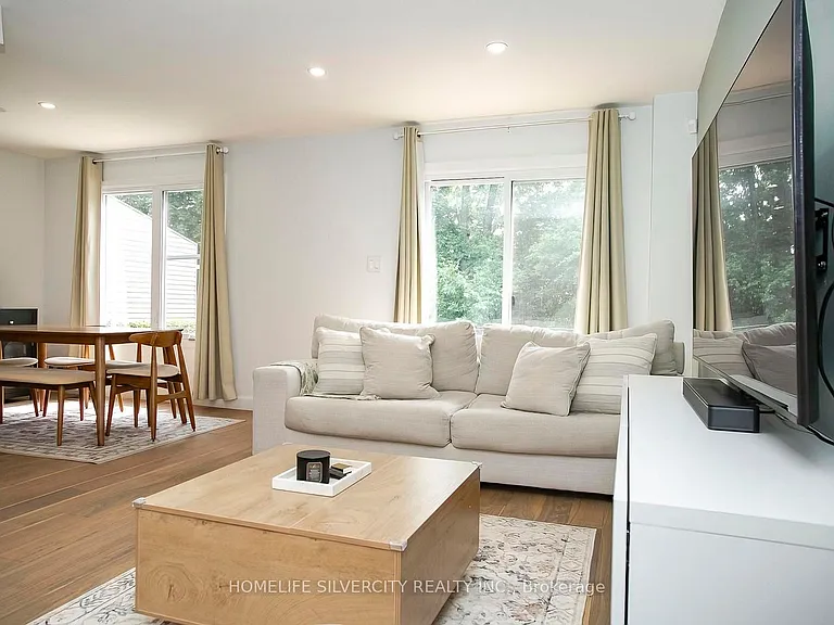 21 Mitchell Ave — Photo 9