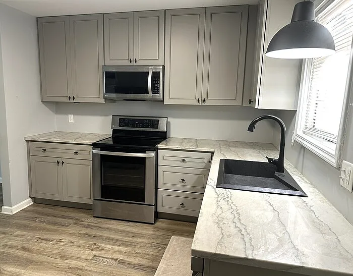 116 Hyde Cir #A — Photo 2