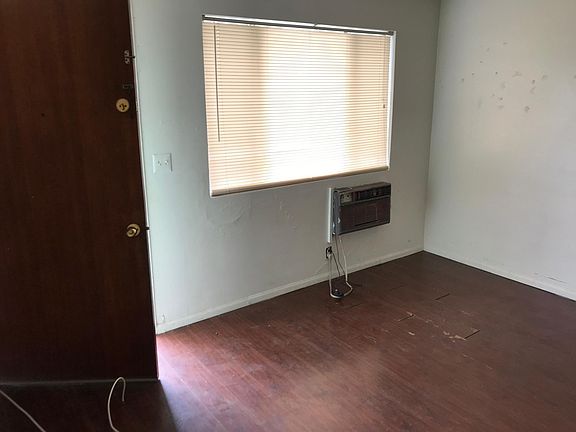 4th image of 1236 W 11th St APT A