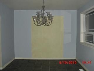 2nd image of 400 Newaukum Valley Rd