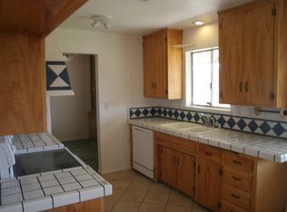42310 20th St W, Lancaster, CA 93534