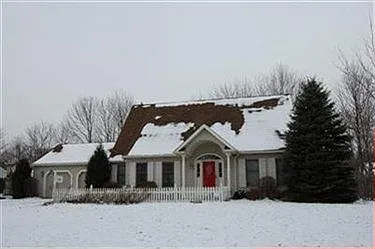 386 Nantucket Dr photo 1
