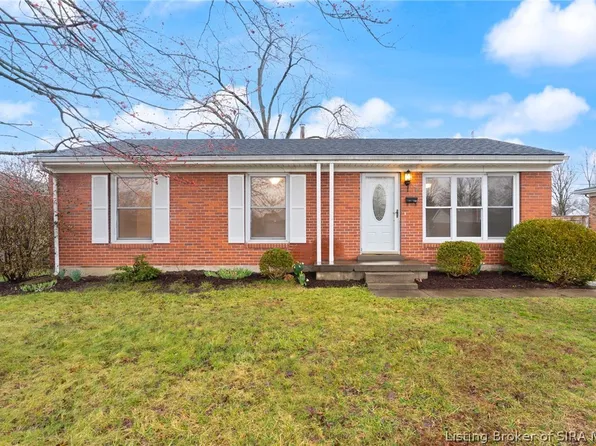 7 Brookview Drive, New Albany, IN 47150