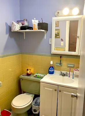 Rented by Parlor Real Estate Corp | media 8