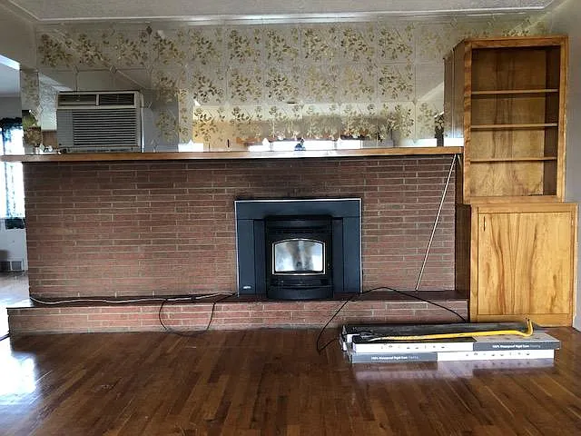 4 bed, 2.5 bath, 2886 sqft, $1,850 — Photo 3