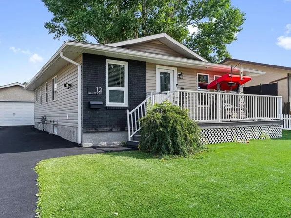 12 Dunluce Rd NW, Edmonton, AB T5X 3V2