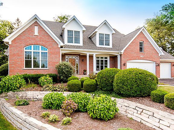 2nd image of 2709 Royal Saint James Ct