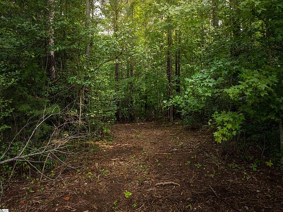 5th image of 1 Pinedale Rd