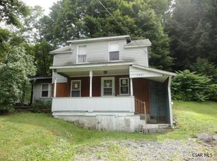 1057 Kuhntown Rd, Somerset, PA 15501