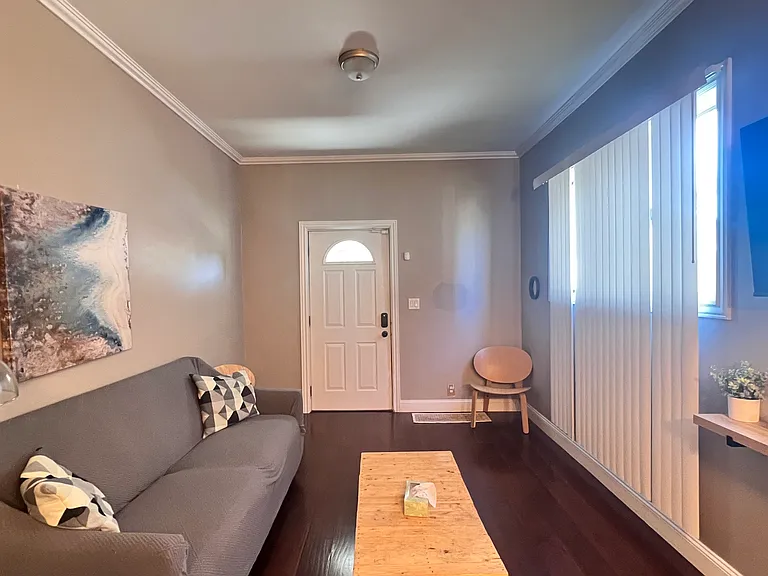 2407 N Capitol Ave #1 — Photo 6