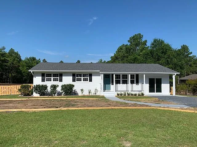 1420 Central Dr