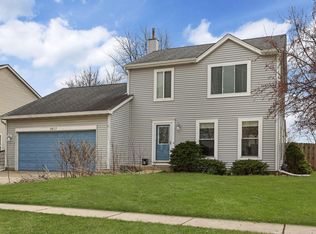 9817 64th St, Kenosha, WI 53142