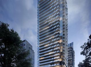 110 Broadway Ave #409S, Toronto, ON M4P 1V7