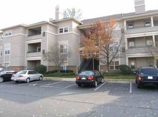 12024 Taliesin Pl APT 15, Reston, VA 20190