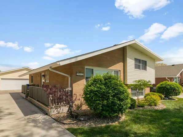 9229 Parkside Ave, Oak Lawn, IL 60453