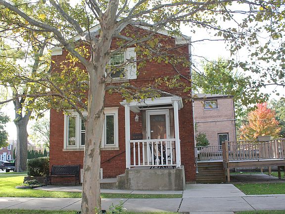 4th image of 7800 W Bryn Mawr Ave