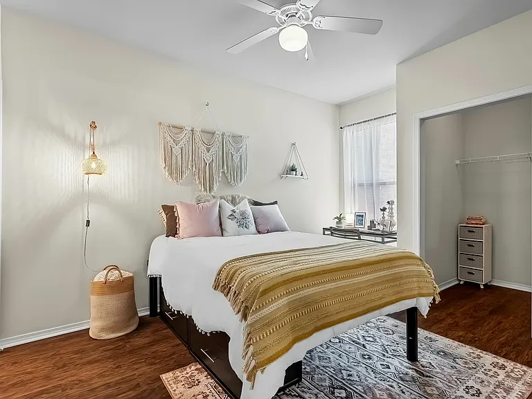 Model Bed2