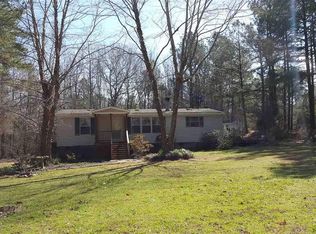 521 N Pleasant Coates Rd, Benson, NC 27504