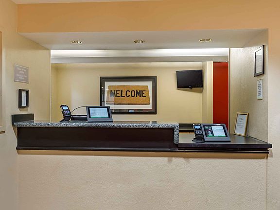 Lobby and Guest Check-in