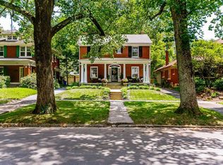 208 Woodspoint Rd, Lexington, KY 40502