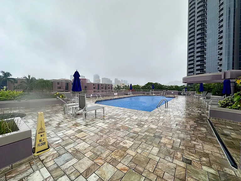 415 South St #302 — Photo 7