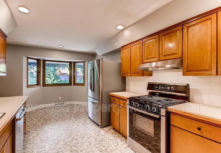 220 Hopi Pl — Photo 18