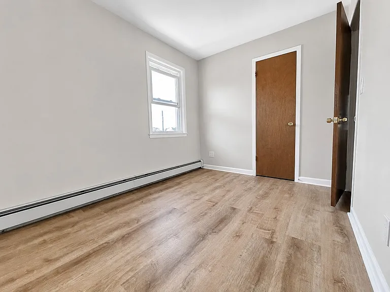 70-65 Walnut St #3 — Photo 8