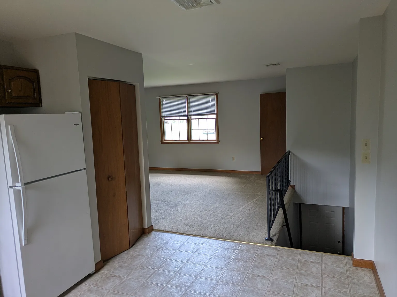 1340 Columbia Dr — Photo 2