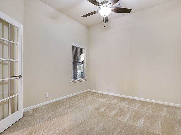 3rd image of 140 Saint Richie Ln
