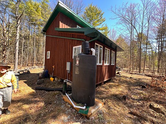 5th image of 2355 Raymo Rd