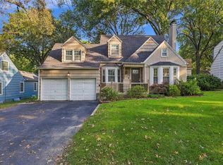1264 W Gregory Blvd, Kansas City, MO 64113