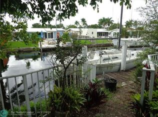 2487 Andros Ln, Fort Lauderdale, FL 33312