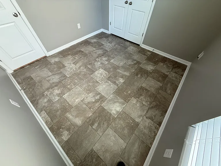 141 Butler Knoll Ct — Photo 13