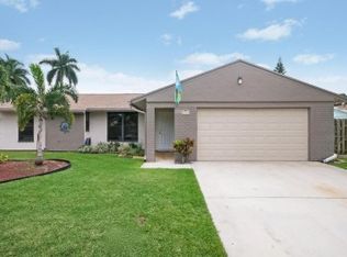 5098 Mark Dr, Boynton Beach, FL 33472