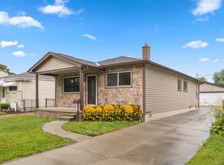 5351 Merrick St, Dearborn Heights, MI 48125