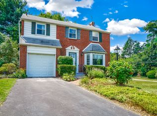 32 Bryan St, Havertown, PA 19083