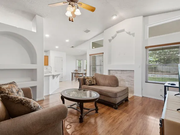 9423 Travilla Dr NW, Albuquerque, NM 87114