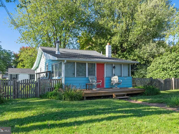 1627 Lee Dr, Edgewater, MD 21037