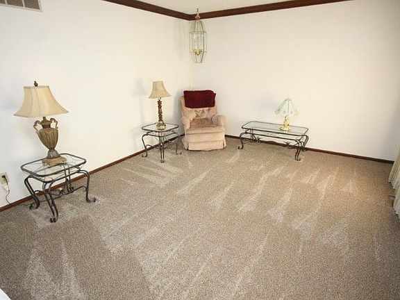 2nd image of 5929 Fitchburg Pl