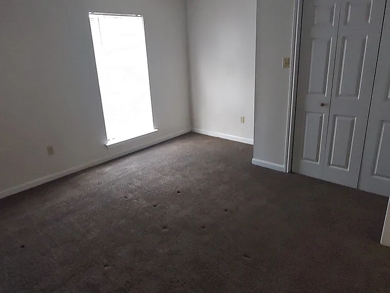 118 Oak Ridge Ave #D — Photo 11