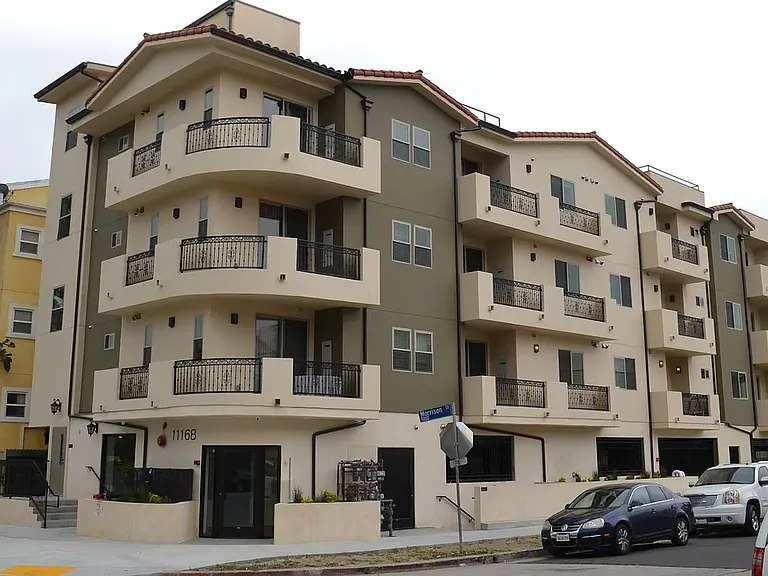 11168 Morrison St #204 — Photo 20
