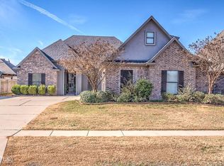 108 Ironwood St, Bossier City, LA 71111