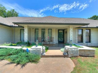 10700 E Apple Valley Rd, Oklahoma City, OK 73151
