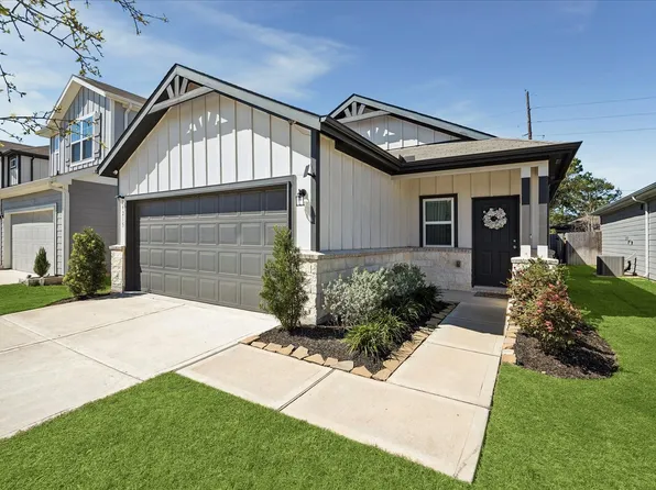 19215 Tannach Dr, Tomball, TX 77375