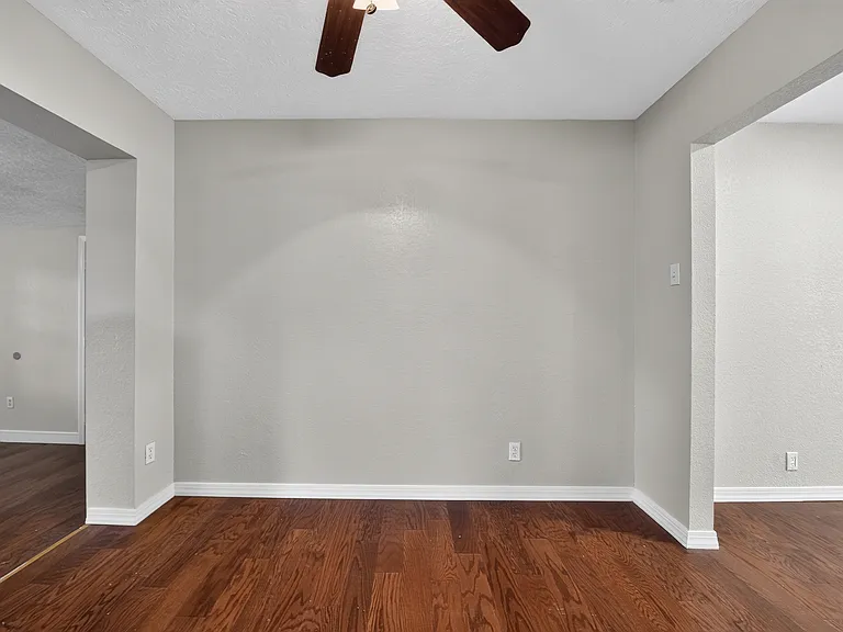 3002 Tanglebriar Dr — Photo 7