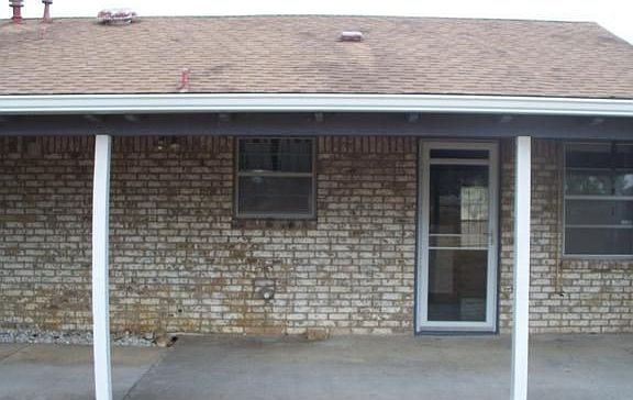 2nd image of 138 Hollie Dr