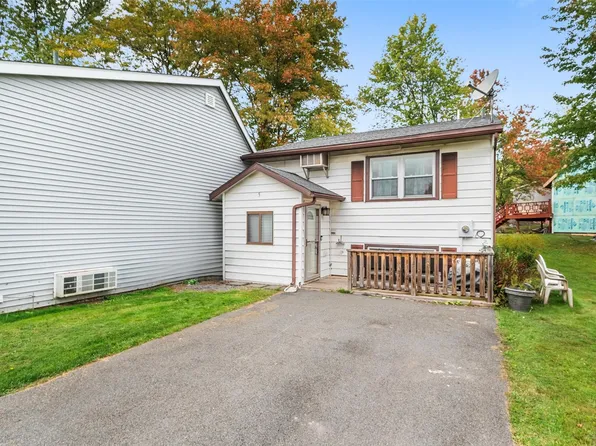 5 Laura Lane, Kiamesha Lake, NY 12751